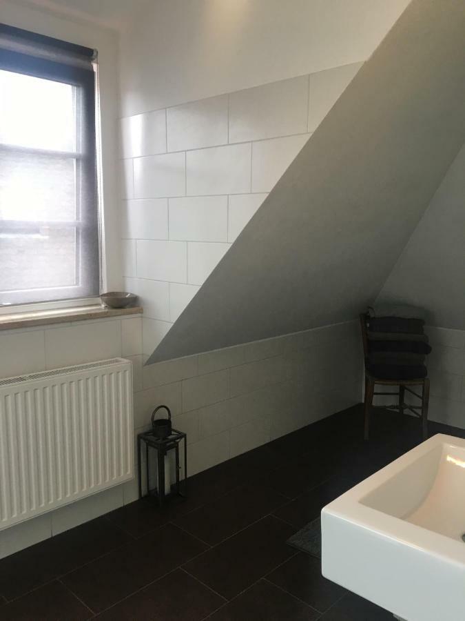 Helle Und Ruhige Dachgeschosswohnung Μόναχο Εξωτερικό φωτογραφία
